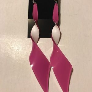 Jewelry - Twist Oversized Earrings Jewelry - Twist Oversized Earrings